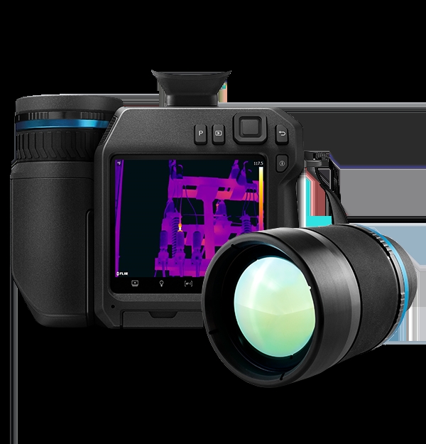 FLIR T840 帶有取景器的高性能紅外熱像儀，適用于戶外檢測